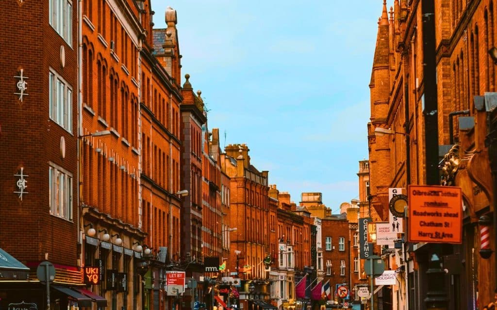 The Fall une série sombre à l'intrigue palpitante au cœur de la capitale irlandaise