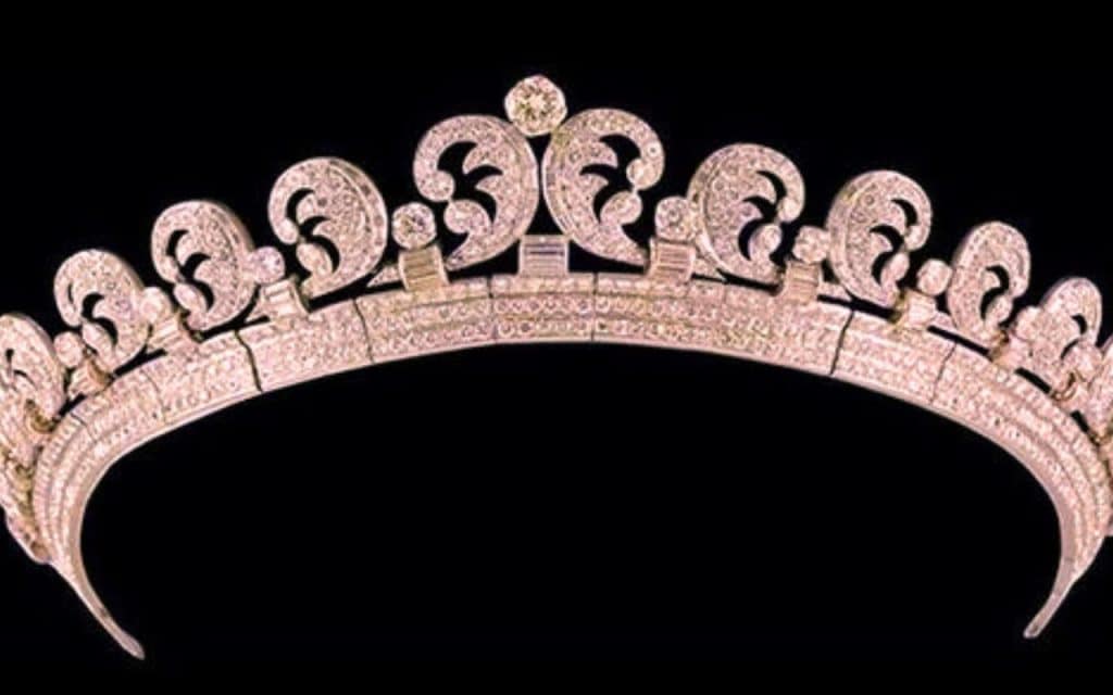 Un bijou d'exception dans la famille royale britannique la tiare Halo de Cartier