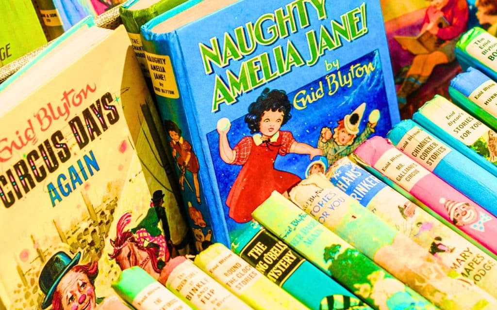 Retour d'enfance les comptines, berceuses et autres histoires